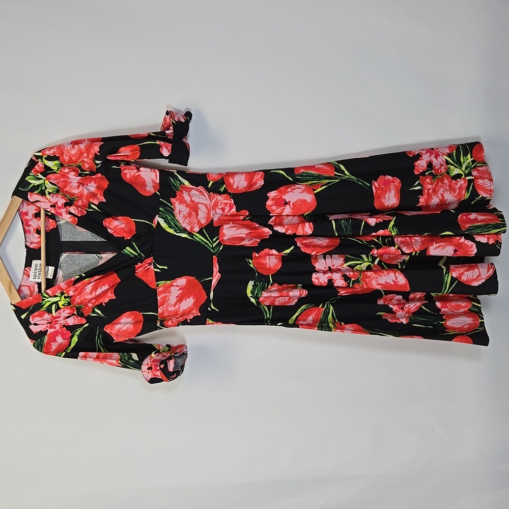 Unique Vintage Floral Dress - Size Medium